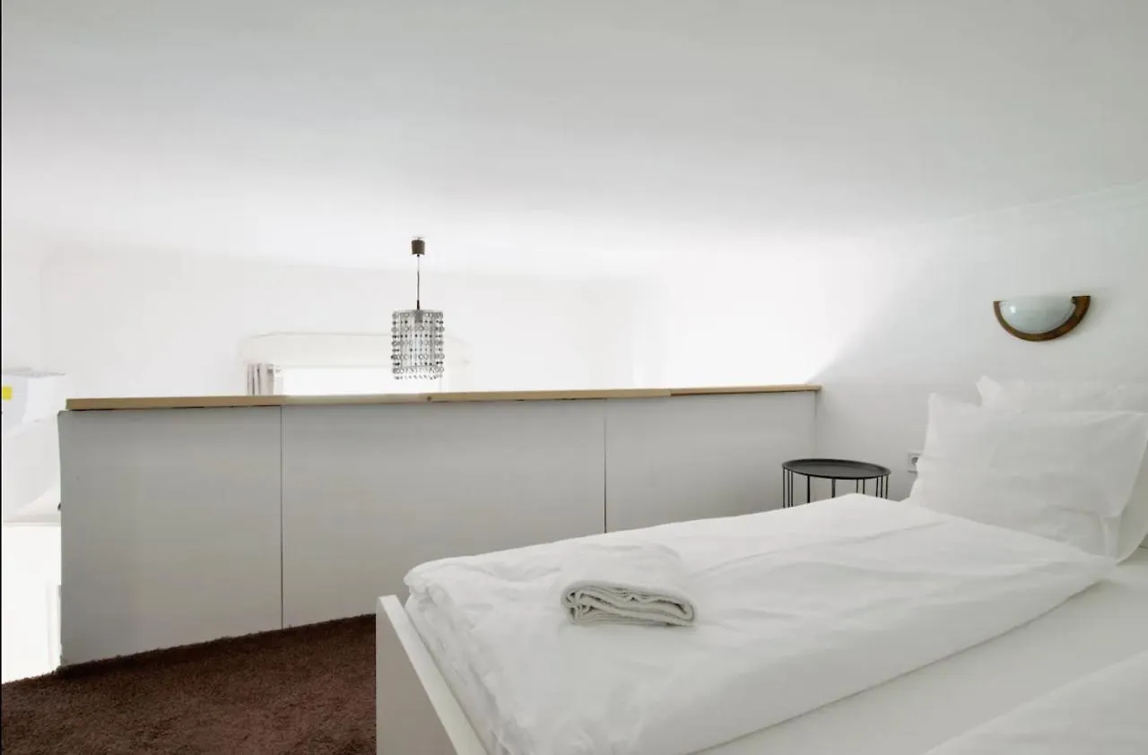 Standard Apartment By Hi5 - Wesselenyi Street Budapest